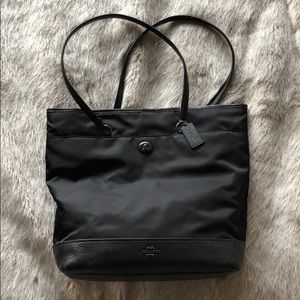 Brand new COACH tote